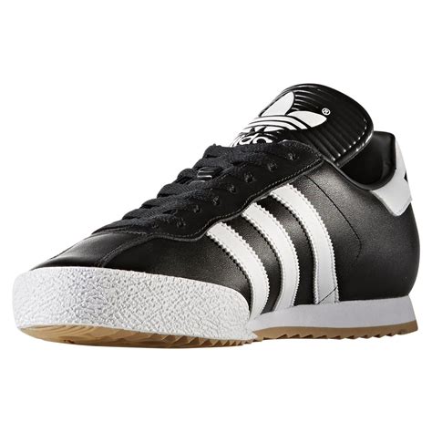 adidas classic zwart|Black Classic Sneakers .